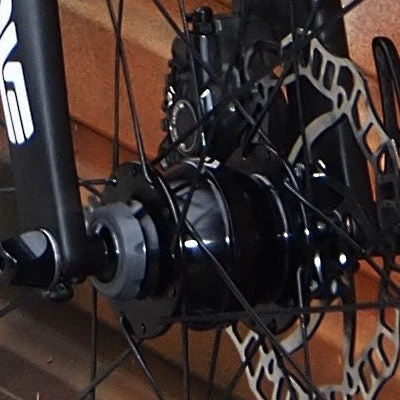 Moyeu Dynamo Roue Vélo Frein à Disque PD-8 Shutter Precision 7 Moyeu Dynamo Roue Vélo Frein à Disque PD-8 Shutter Precision – Image 5